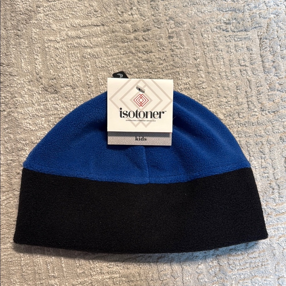 NWT Isotoner Fleece Beanie Blue and Black Beanie Kids OS